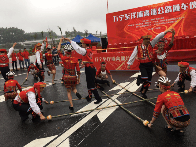 启航2020!通车了!中建铁投力海南“田字型”高速公路网建成!